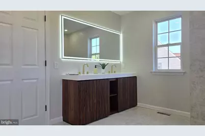 1055 Huntingdon Drive, Monroe Township, NJ 08094 - Photo 17