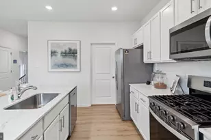 183 Howard, Franklin Township, NJ 08322 - Photo 29