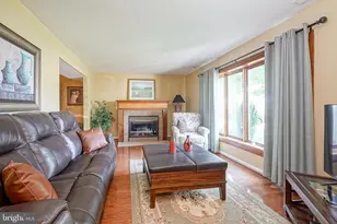 109 Chadds Ford Ct, Sewell, NJ 08080 - Photo 5