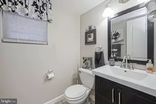 109 Chadds Ford Ct, Sewell, NJ 08080 - Photo 17