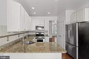305 Keswick Dr, Woolwich Township, NJ 08085 - Photo 13
