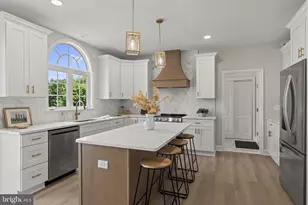 6 Skyline Cir, Sewell, NJ 08080 - Photo 21