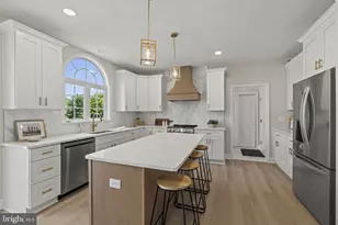 6 Skyline Cir, Sewell, NJ 08080 - Photo 19