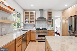 276 Greentree Rd, Sewell, NJ 08080 - Photo 23