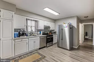 1 4th Ave, West Deptford Township, NJ 08051 - Photo 9