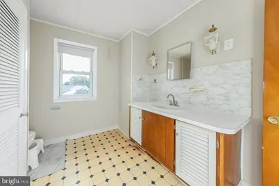 315 Billingsport Road, Paulsboro, NJ 08066 - Photo 11