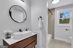 11 Pleasant Valley Dr, West Deptford, NJ 08096 - Photo 37