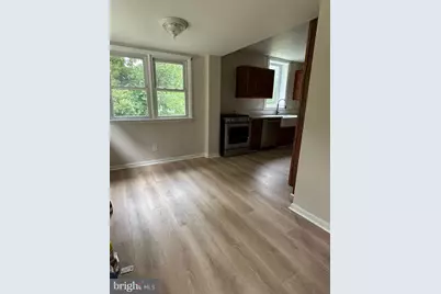 541 W Jersey Avenue, Woodbury Heights, NJ 08097 - Photo 9