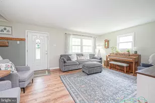 470 Prosser Ave, Monroe Township, NJ 08094 - Photo 5