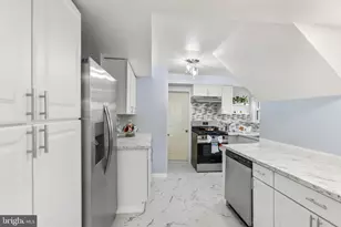 38 State St, Glassboro, NJ 08028 - Photo 3