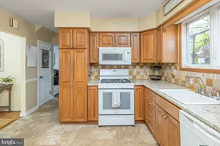 5 Cambridge Dr, West Deptford, NJ 08096 - Photo 17