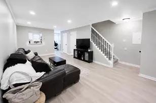 937 Woodstock Ct, Sewell, NJ 08080 - Photo 3