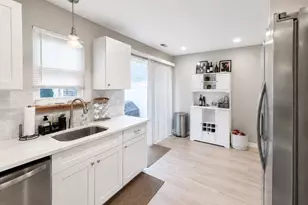 937 Woodstock Ct, Sewell, NJ 08080 - Photo 5