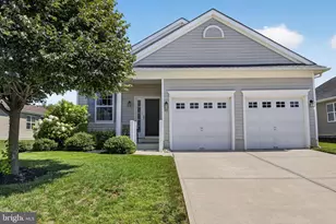 40 E Dehart Ave, Clayton, NJ 08312 - Photo 1