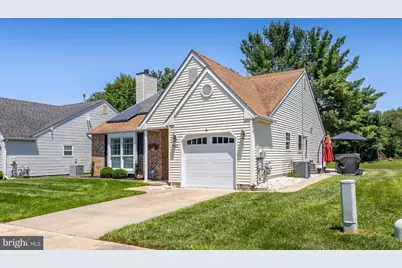 425 Trinidad Boulevard, Monroe Township, NJ 08094 - Photo 3