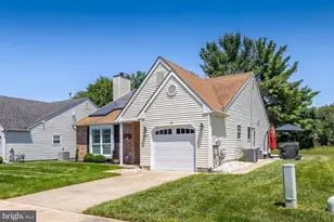 425 Trinidad Blvd, Monroe Township, NJ 08094 - Photo 3