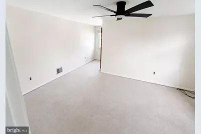 300 Wilson Avenue, Woodbury Heights, NJ 08097 - Photo 9