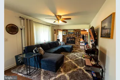 301 Lincoln Avenue, Paulsboro, NJ 08066 - Photo 3
