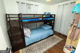 301 Lincoln Ave, Paulsboro, NJ 08066 - Photo 17