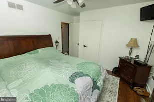 301 Lincoln Ave, Paulsboro, NJ 08066 - Photo 11