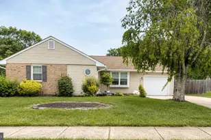 966 N Beecham Rd, Monroe Township, NJ 08094 - Photo 1