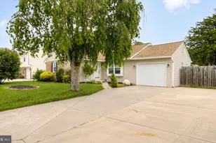966 N Beecham Rd, Monroe Township, NJ 08094 - Photo 5