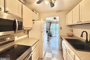 64 Woodway Dr, West Deptford, NJ 08066 - Photo 17