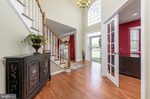 1104 Jasmine Ct, Harrison Township, NJ 08062 - Photo 3