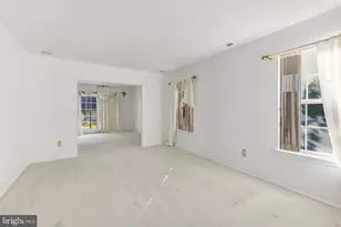 13 Fox Hollow Ln, Sewell, NJ 08080 - Photo 3