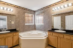 13 Fox Hollow Ln, Sewell, NJ 08080 - Photo 21