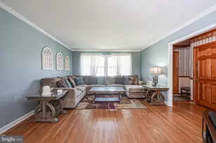 2 Cedar Cir, West Deptford, NJ 08096 - Photo 3