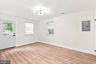 23 E Buck St, Paulsboro, NJ 08066 - Photo 11