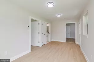 160 E Monmouth Ave, Sewell, NJ 08080 - Photo 23