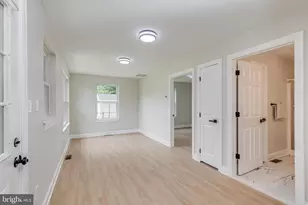 160 E Monmouth Ave, Sewell, NJ 08080 - Photo 21