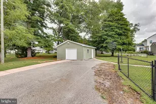 160 E Monmouth Ave, Sewell, NJ 08080 - Photo 33