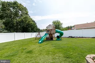 610 Westover Ct, Monroe Township, NJ 08094 - Photo 43