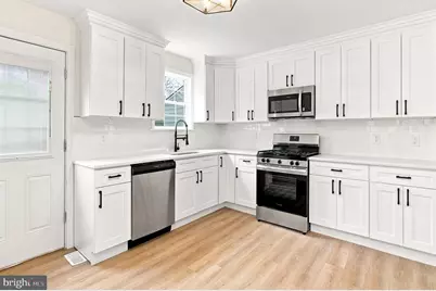 421 Beacon Avenue, Paulsboro, NJ 08066 - Photo 11