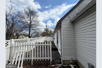 1526 Hurffville, Deptford, NJ 08096 - Photo 5