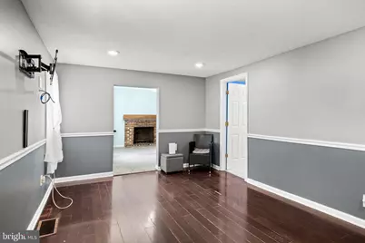 314 Leonard, West Deptford Township, NJ 08086 - Photo 5