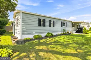 113 Jasmine Ln, Monroe Township, NJ 08094 - Photo 3