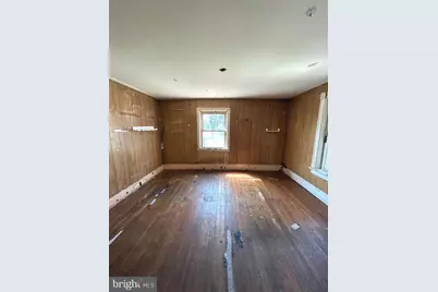 227 W Adams Street, Paulsboro, NJ 08066 - Photo 15