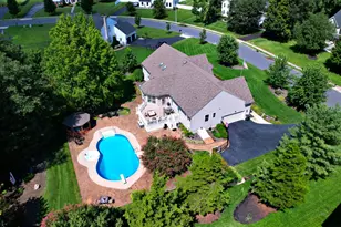 15 Skyline Cir, Sewell, NJ 08080 - Photo 3