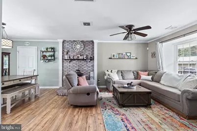 570 Greenbriar Drive, Monroe Township, NJ 08094 - Photo 3