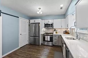 68 Meeting House Ln, Blackwood, NJ 08012 - Photo 9