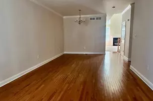 196 Chancellor Dr, Woodbury, NJ 08096 - Photo 7
