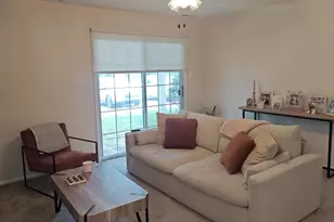 655 Yorkshire Ct, Sewell, NJ 08080 - Photo 5