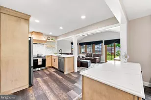 8 Collins Ln, Sewell, NJ 08080 - Photo 11