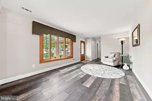 8 Collins Ln, Sewell, NJ 08080 - Photo 5