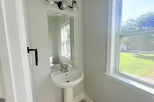 8 Mechanic St, Swedesboro, NJ 08085 - Photo 9