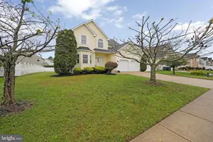 1304 Sassafras Ln, Monroe Township, NJ 08094 - Photo 1